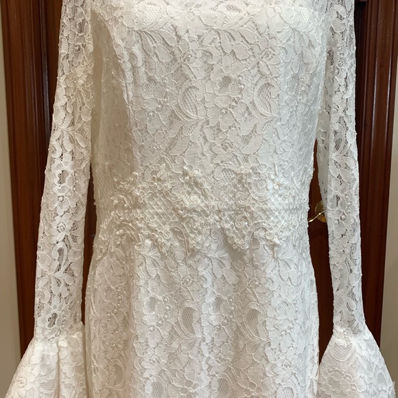 Nue by Shani White Lace Pearl Detailing Short Wedding Dress Size 14 - Picture 5 of 8